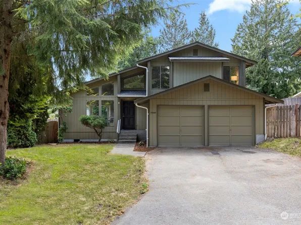 7240 E Manchester Court, Port Orchard, WA 98366