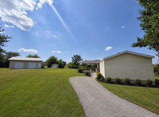 16075 Private Road 1091, Cassville, MO 65625