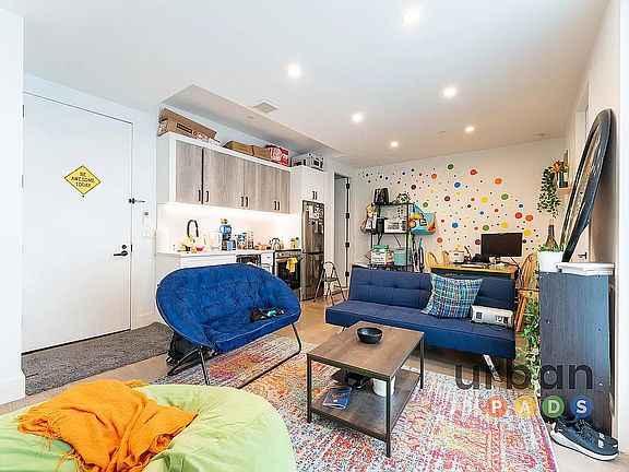 3rd image of 254 E 28th St #2Q