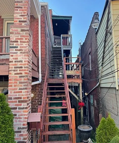 117 Brownsville Rd #3 — Photo 17