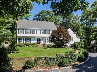 17 Whaling Rd, Darien, CT 06820