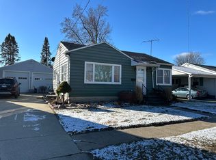 507 W South St, Morrison, IL 61270