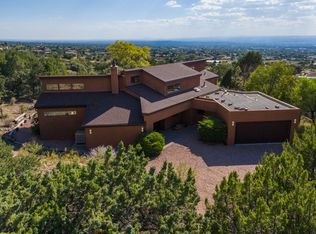 19 Sandia Heights Dr NE, Albuquerque, NM 87122