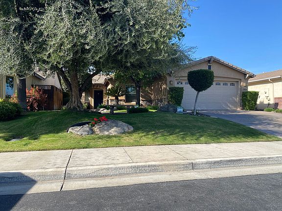 2nd image of 11826 Grecian Laurel Dr