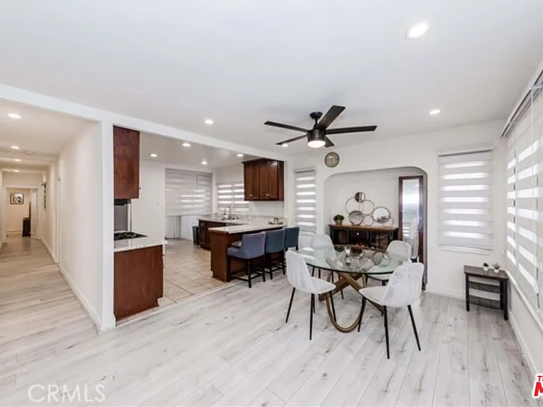 1238 S Muirfield Rd — Photo 2