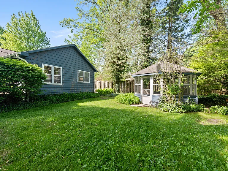 15616 Nannene Ave — Photo 23