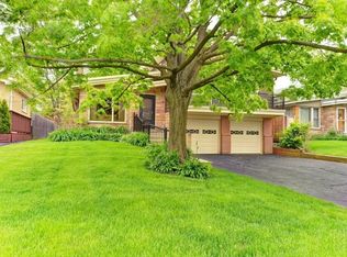502 S Charleton St, Willow Springs, IL 60480