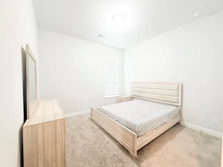 6610 Lake Oasis Dr — Photo 28
