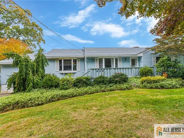 608 Raritan Ave, Atlantic Highlands, NJ 07716