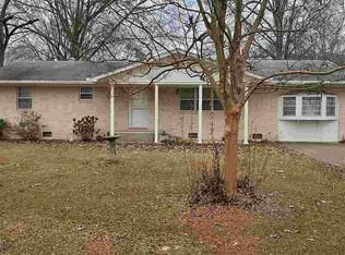 705 N Cypress St, Beebe, AR 72012