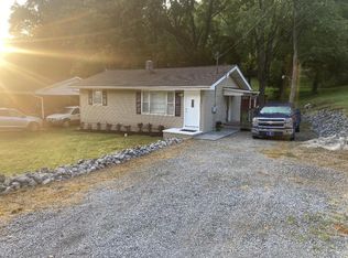 1101 Ledford St, Elizabethton, TN 37643