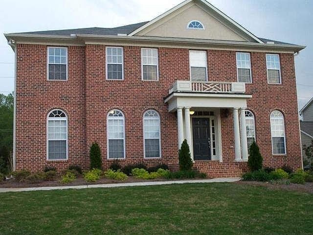 1st image of 130 Keswick Manor Dr
