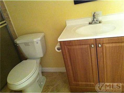 3rd image of 2534 Boundbrook Dr S APT 120