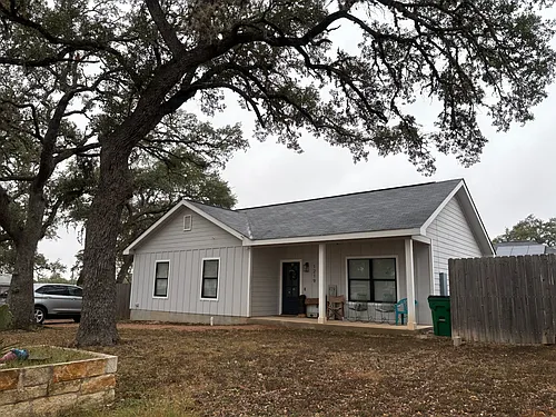 1219 Mesquite St Photo 1