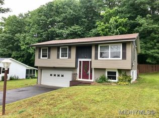 321 Hillside Dr, Oriskany, NY 13424