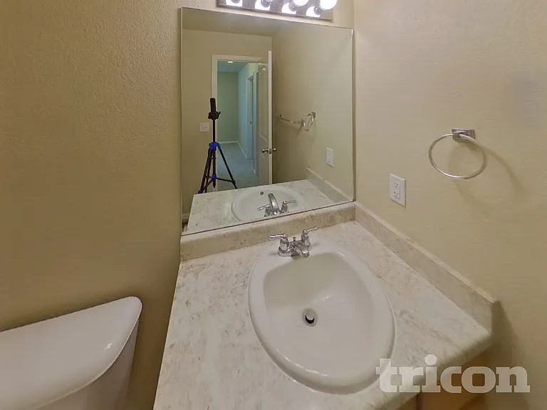2528 Gilpin Ave — Photo 14