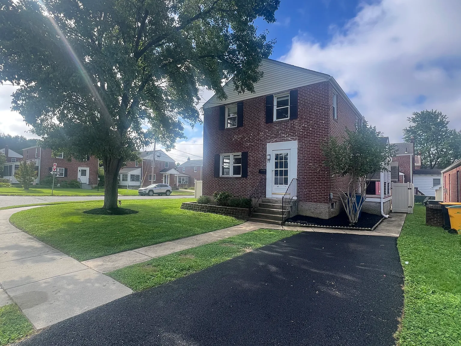 3 bed, 1500 sqft, $2,075 — Photo 1