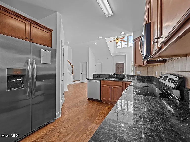 58 Cypress Cir — Photo 39