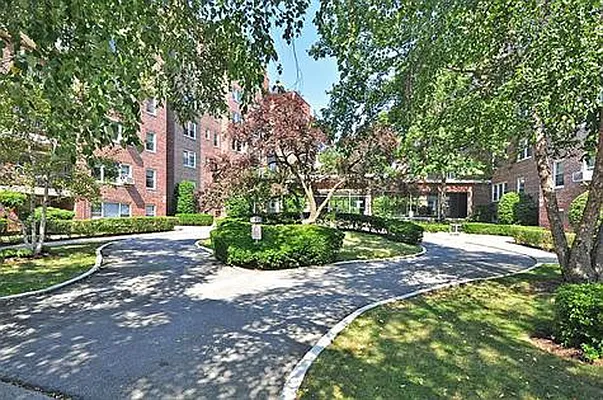 Sold by Chintan Trivedi | media 17