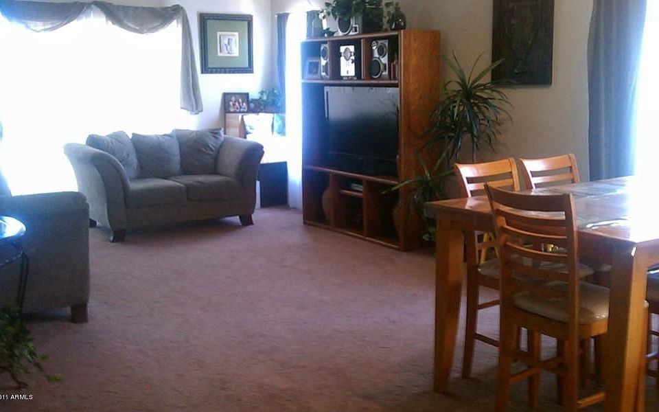 2nd image of 559 N Rubel Ct