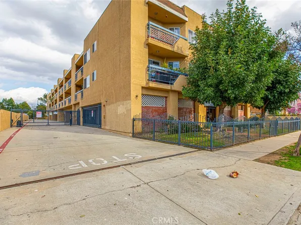 9014 Burnet Ave Unit 104, North Hills, CA 91343