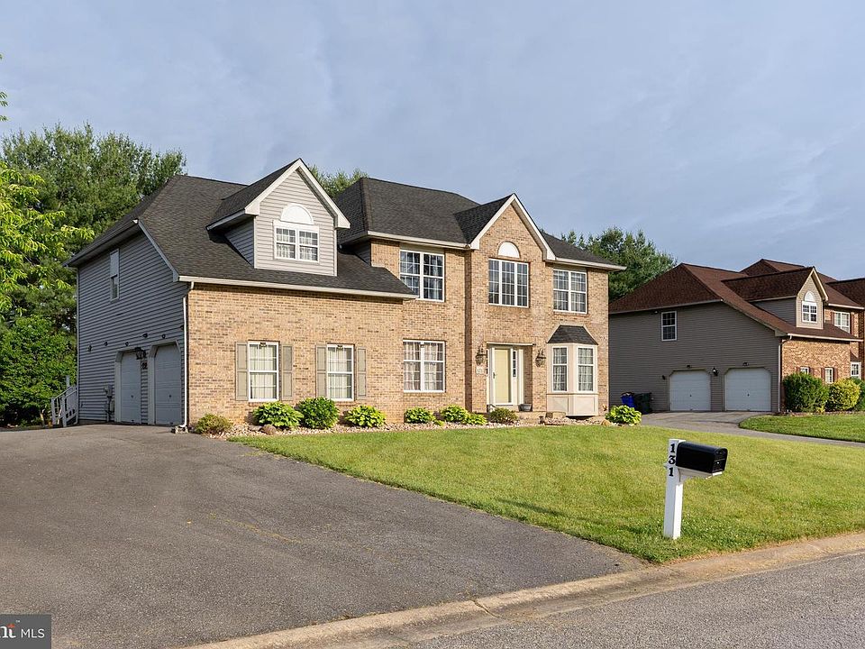 1st image of 131 Arielle Dr