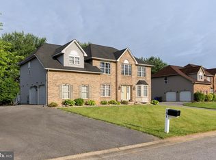 131 Arielle Dr, Newark, DE 19702