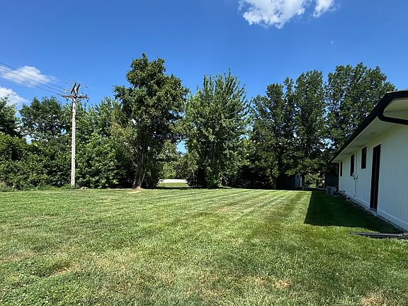 2nd image of 2250 Sunrise Dr