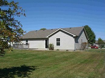 3rd image of 147 Pixy Ct