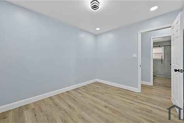 1728 Wayland Cir NE — Photo 19
