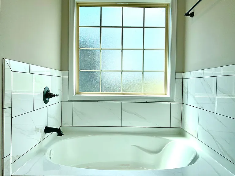 733 Banister Dr — Photo 41