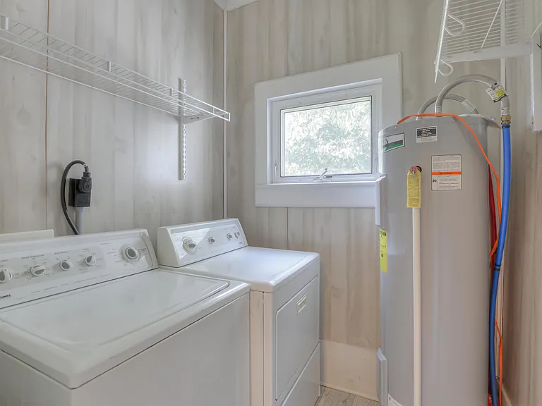 308 Elm Ave — Photo 17