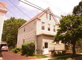9 Church St, Millburn, NJ 07041