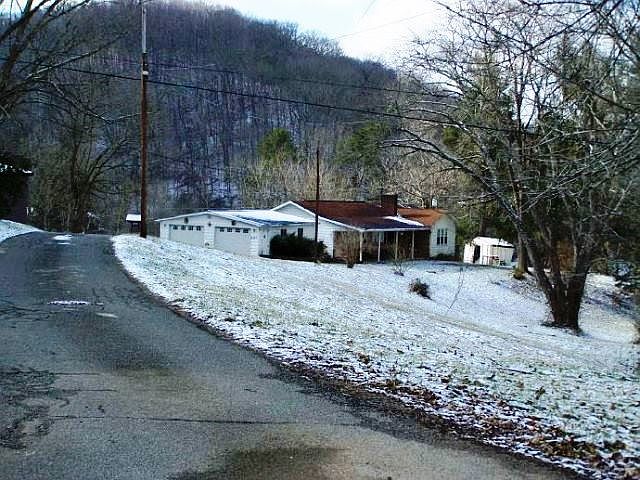 2nd image of 4307 State Highway 34
