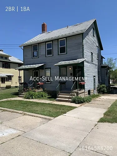 205 Valley Ave NW #4 Photo 1