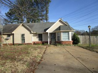2272 Hometown Dr, Memphis, TN 38133