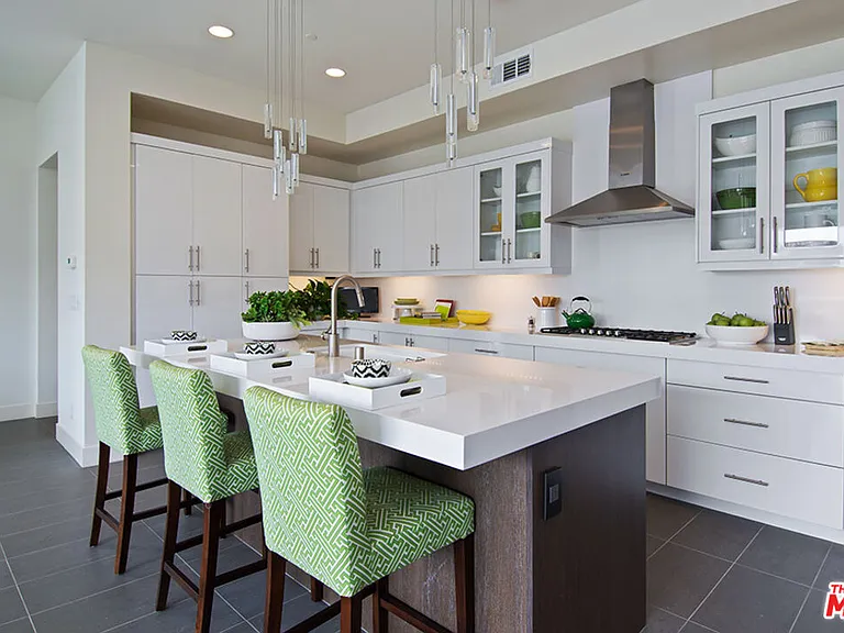 12698 Sandhill Ln #3 — Photo 5