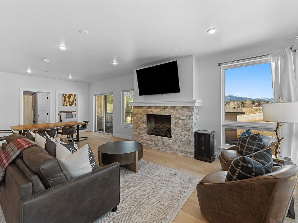 1st image of 125 W Keystone Rd #105