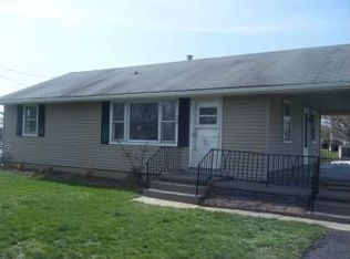 727 E Mound St, Circleville, OH 43113