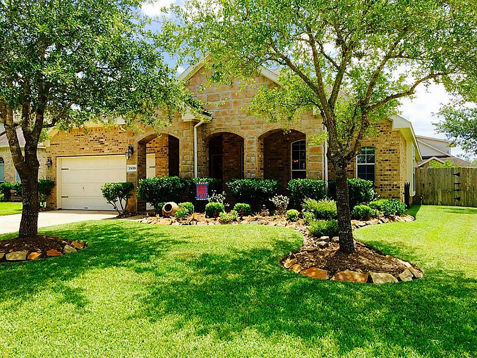 1st image of 15018 Grape Orchard Ct
