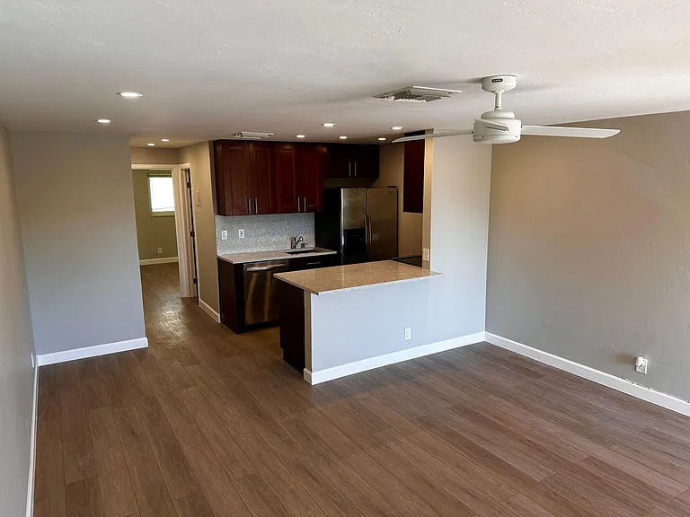 2909 Middle River Dr #203 — Photo 3