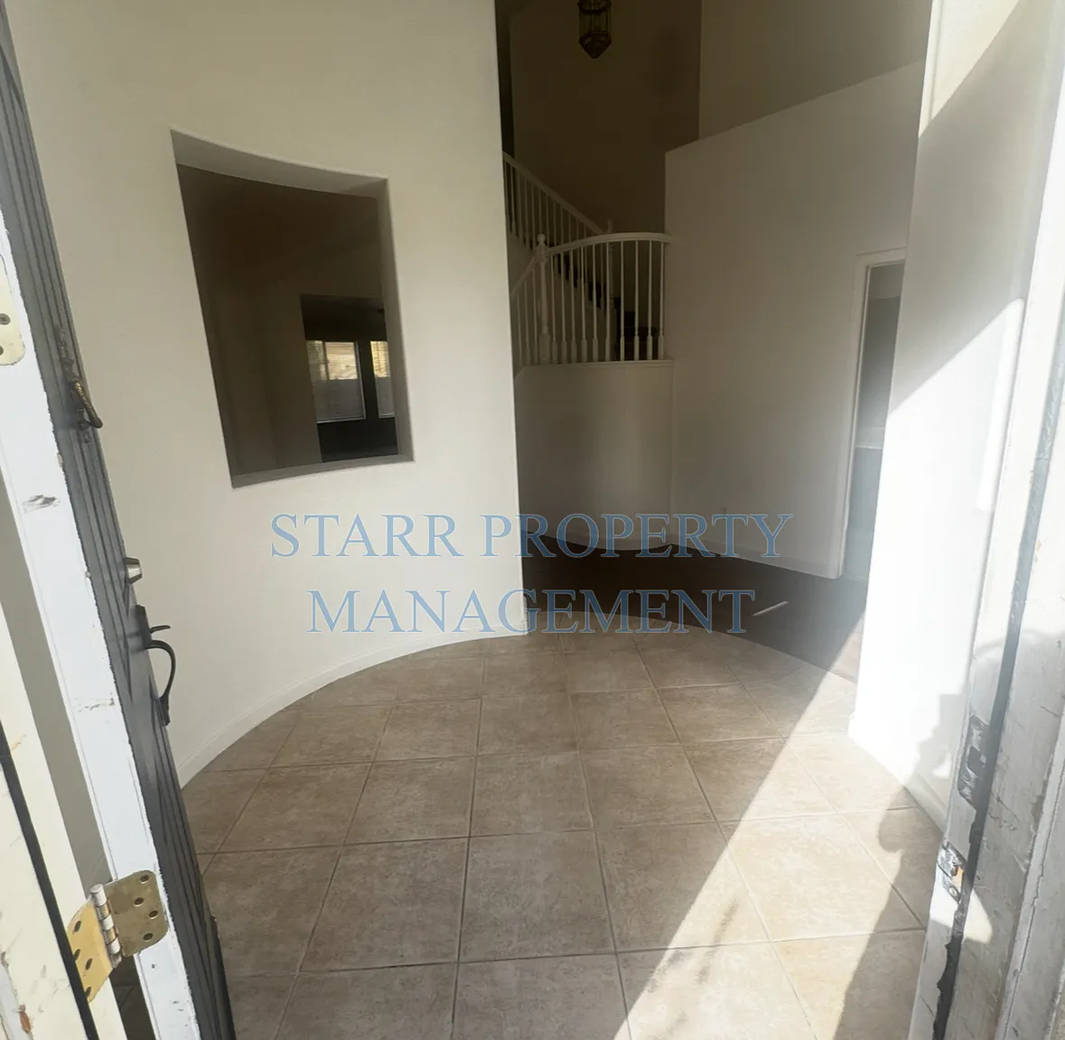 4 bed, 2.5 bath, 2780 sqft, $2,750 — Photo 3