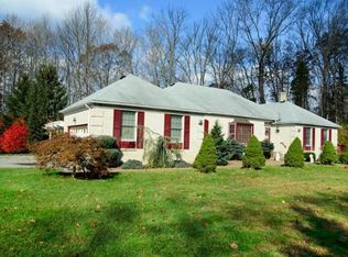 12 Greendale Rd, Newton, NJ 07860