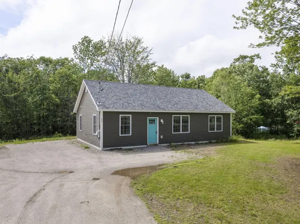 627 Middle Road, Sabattus, ME 04280