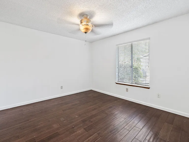 1300 S Atwood Ct — Photo 31