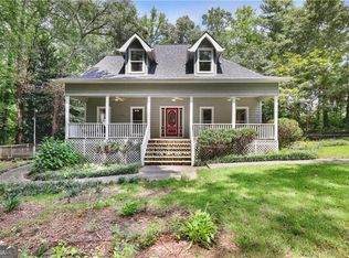 3313 Skyview Dr, Lithia Springs, GA 30122