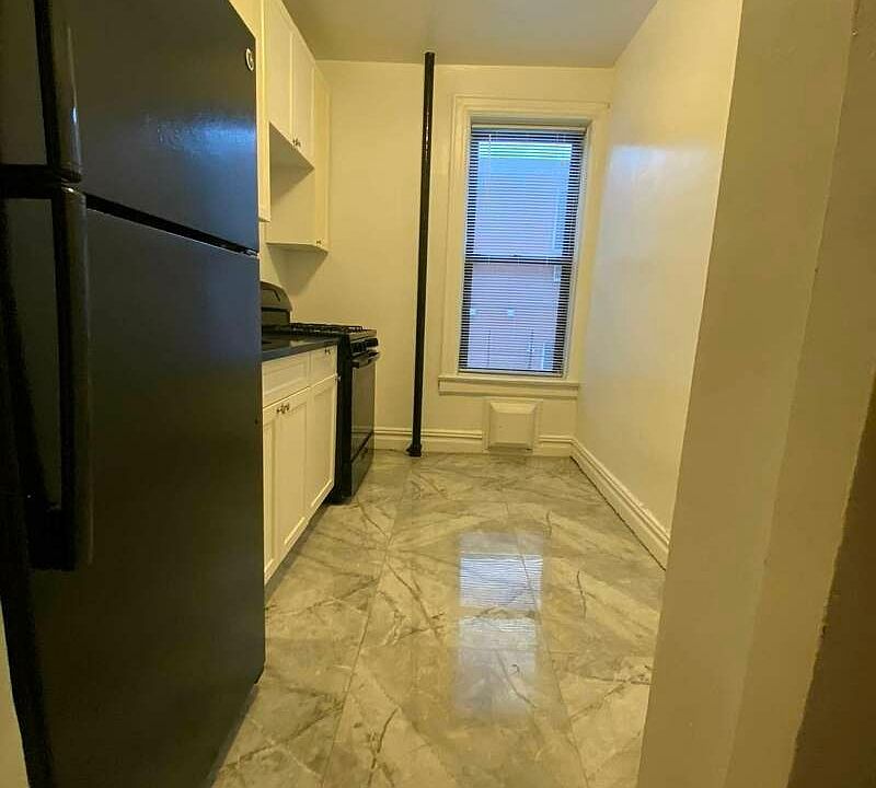 1st image of 2039 Homecrest Ave #B33