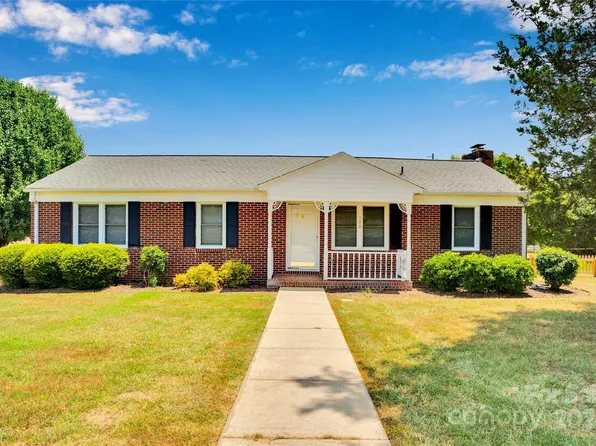 150 Wilson St, Chester, SC 29706