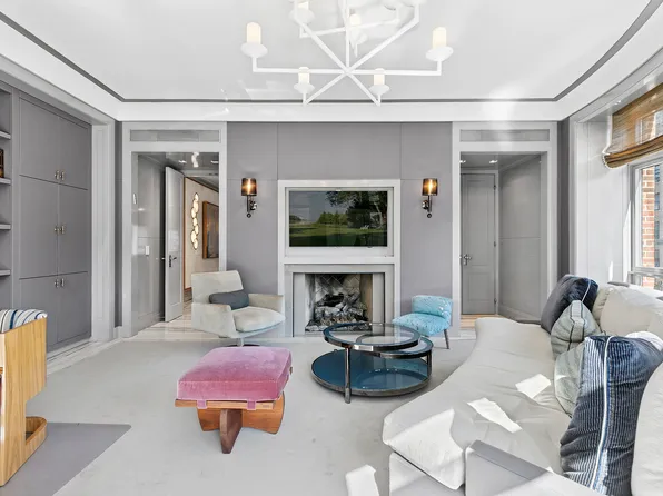 535 West End Avenue image 3 of 28