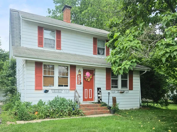 692 W Kemper Rd, Cincinnati, OH 45246